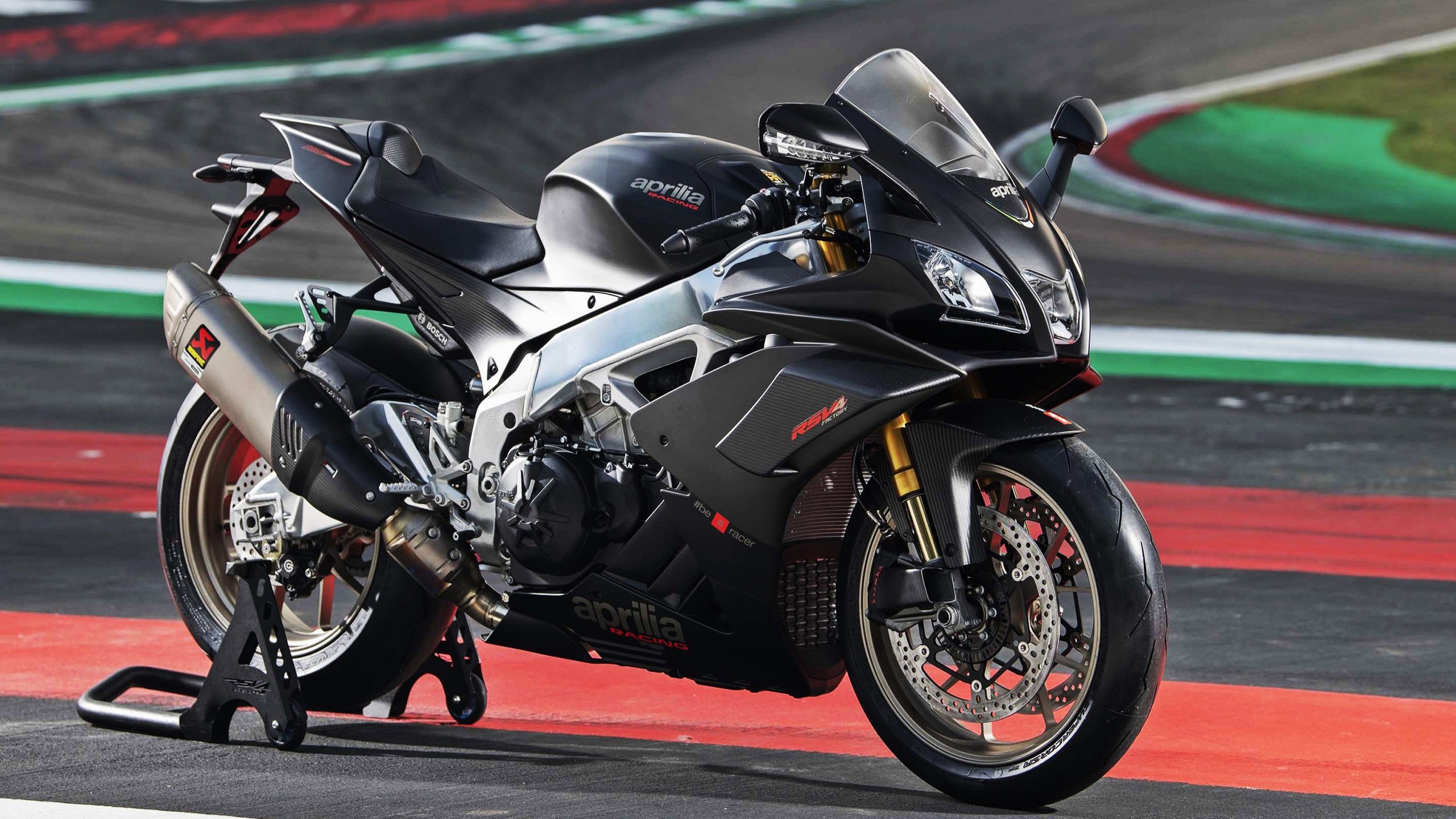 布克数据爆表太阳防守效率提升，太阳布克是什么位置