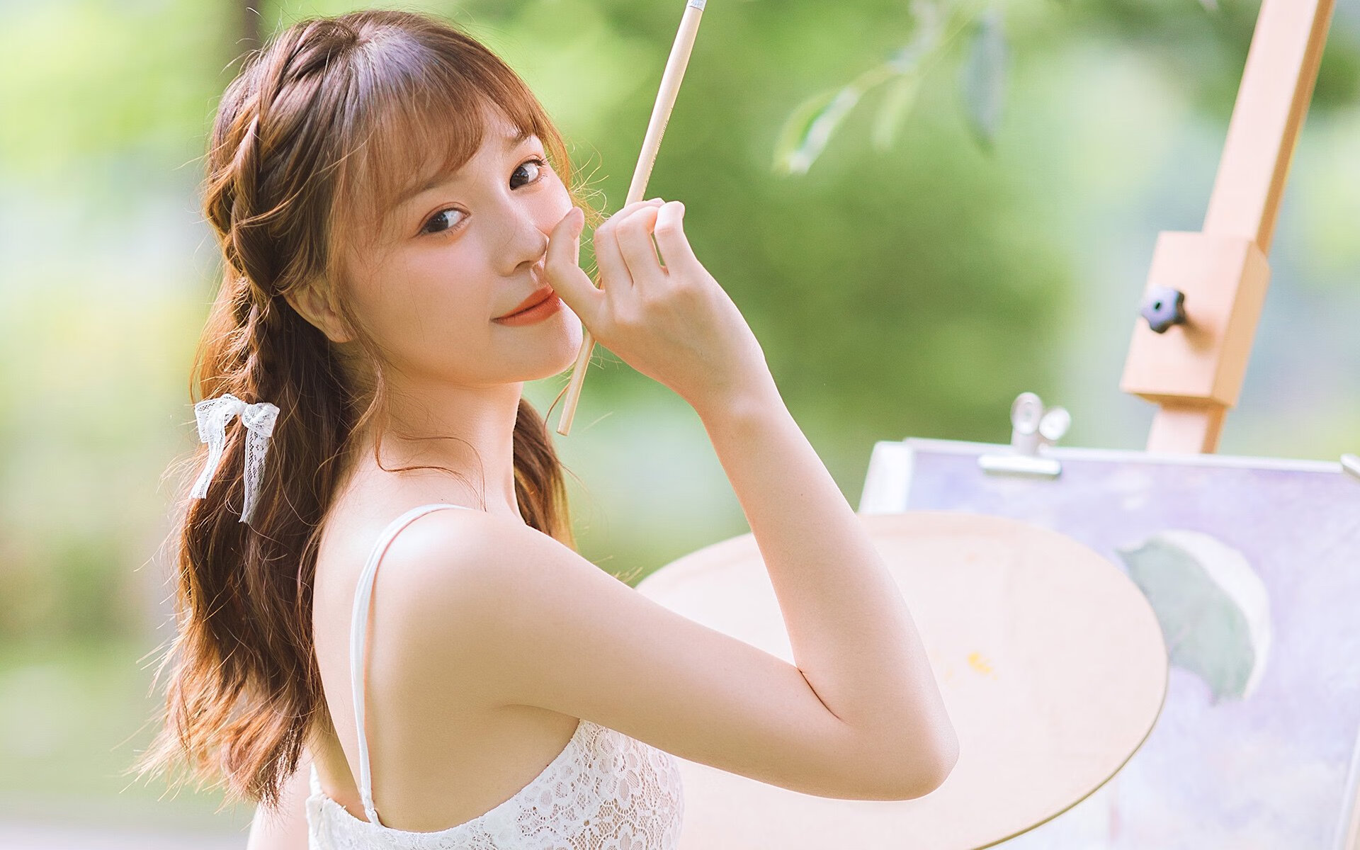 曼联内部视频记录更衣室温情瞬间，曼联的视频