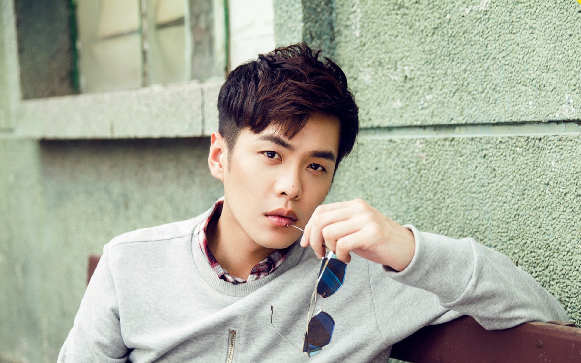 欧洲杯战术大变：变化多端，精彩纷呈！，欧洲杯战术分析