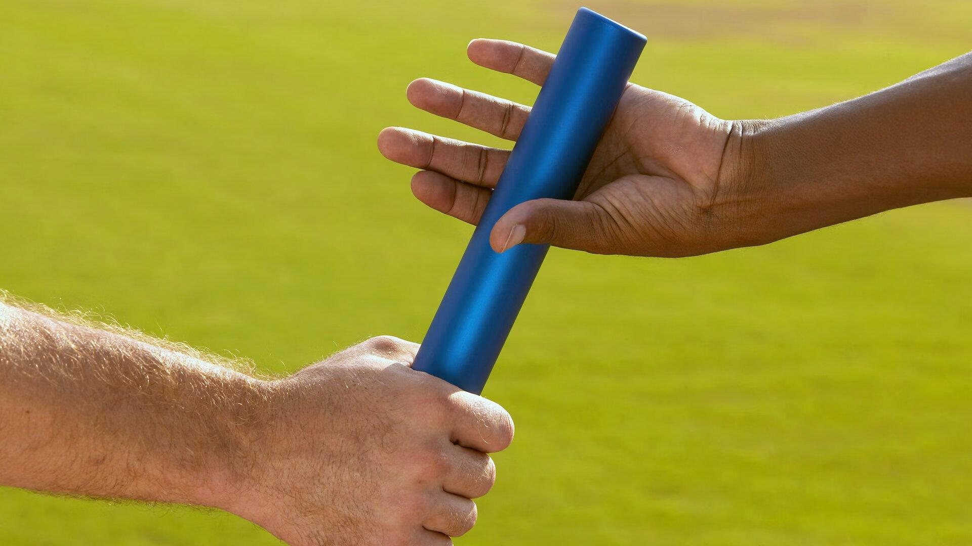 AYX体育-年度十佳运动员评选公布，台球界新象崛起，最有名的台球运动员